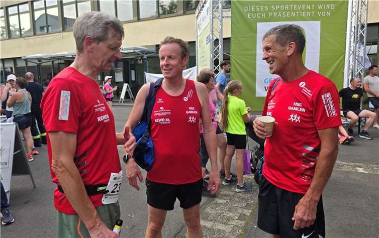 Nach dem MaareMoselLauf in Gillenfeld über 10 km und HM gab es reichlich Diskussionsbedarf.