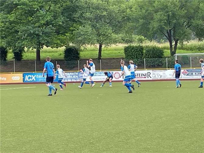 Nach dem Seitenwechsel entwickelte sich ein offener Schlagabtausch. Foto:privat