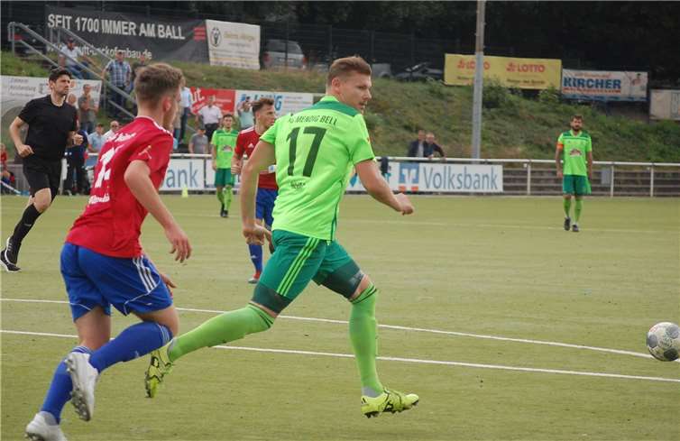 Nach dem Treffer von Lars Bohm (rechts) zum 2:1 war die Begegnung komplett gedreht.