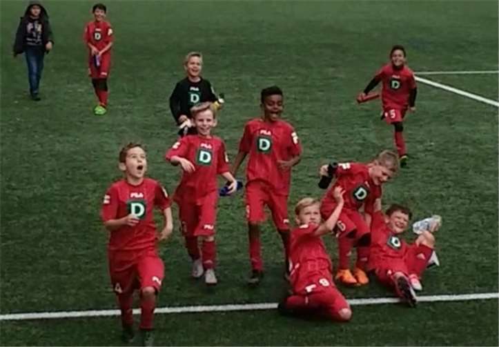 Nach dem deutlichen Sieg herrschte großer Jubel.