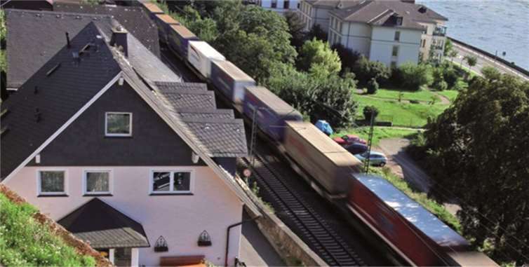 Nach dem neuen Gutachten sind Nachtfahrverbote für Güterzüge möglich.  Privat