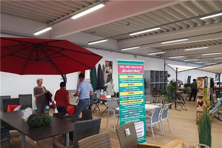 Nach dem riesigen Erfolg der Gartenmöbel-Abverkaufs-Aktion in Koblenz werden auch in Treis-Karden günstige Gartenmöbel gleich auf zwei Etagen präsentiert.