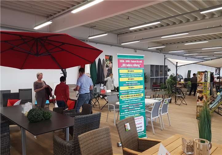 Nach dem riesigen Erfolg der Gartenmöbel-Abverkaufs-Aktion in Koblenz werden auch in Treis-Karden günstige Gartenmöbel gleich auf zwei Etagen präsentiert.Privat