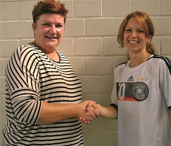 Nach den Ferien übernimmt Claudia Zeuner die Leitung des Eltern-Kind-Turnens.  privat