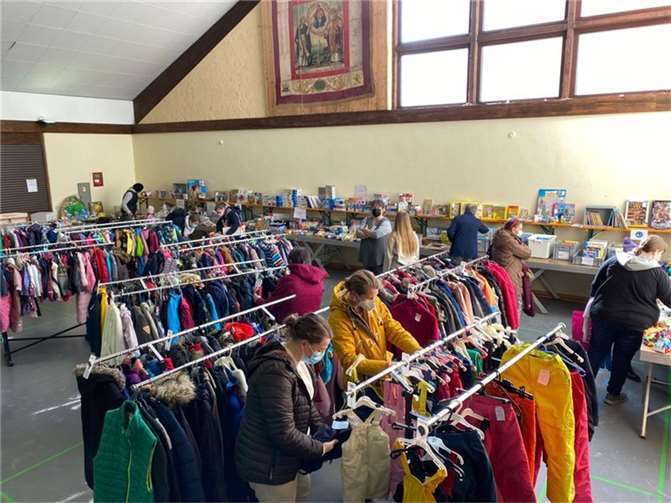 Nach den erforderlichen Formalitäten durften die Besucher wie gewohnt stöbern.Foto: privat