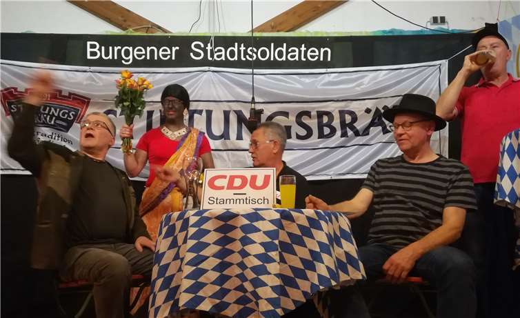 Nach der Pause kamen die Stadtsoldaten auf die Bühne.Foto: privat