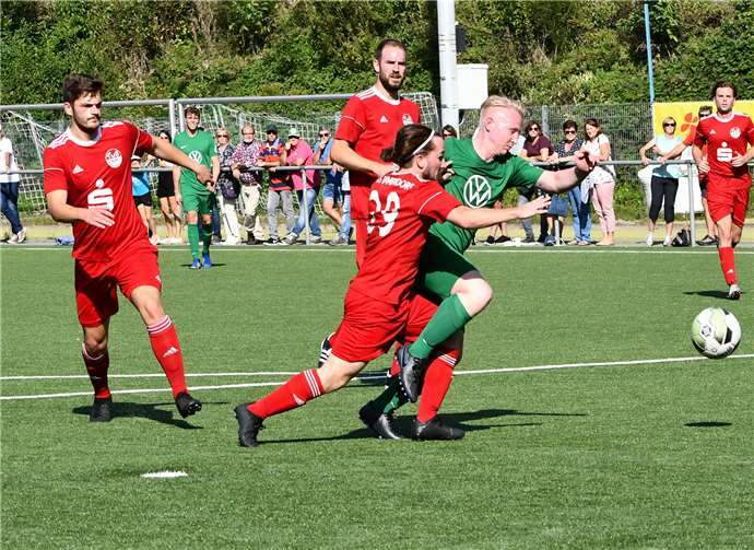 Nach der Pause wurde Immendorf immer besser.