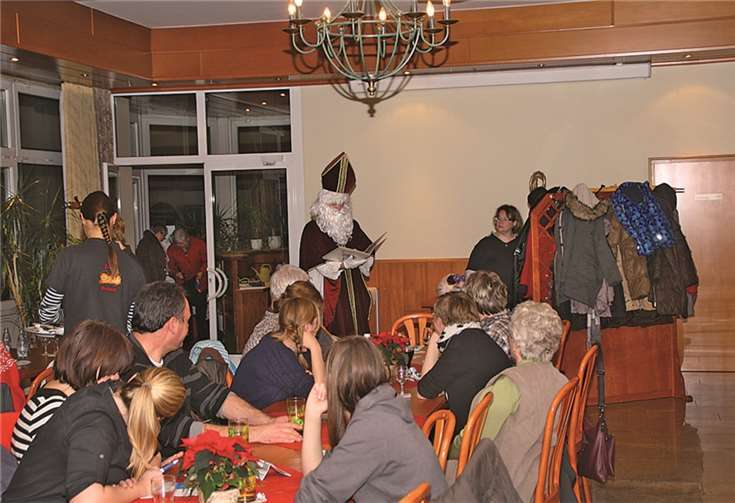 Nach der Rückkehr aus Erfurt gab sich noch die Ehre und berichtete über die Ereignisse des letzten Jahres in Mülheim-Kärlich und in der Welt.privat