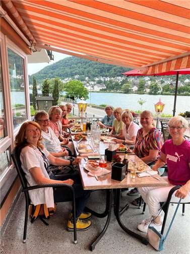 Nach der Wanderung kehrte die Gruppe zu einem gemütlichen Abschluss in Oberfell ein.