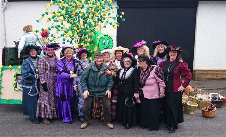 Nach der erfolgreichen Mädchensitzung im November steuert der KV Grün-Gold-Gimmersdorf nun auf die Hochphase der närrischen Zeit zu. privat