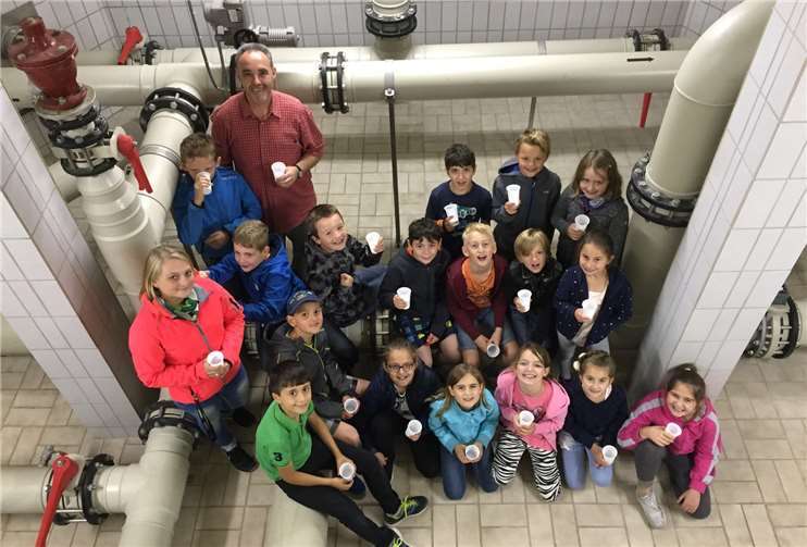 Nach der interessanten Führung gab es eine Kostprobe. Stadtverwaltung