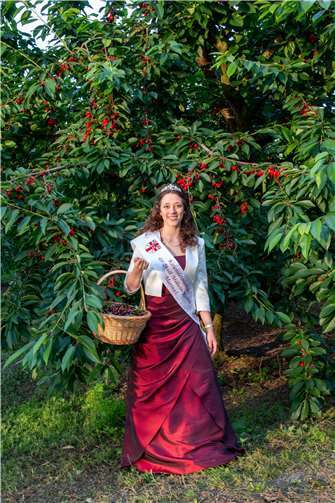 Nach drei Jahren gibt Marina I. ihre Krone ab. Foto: Sven Küster