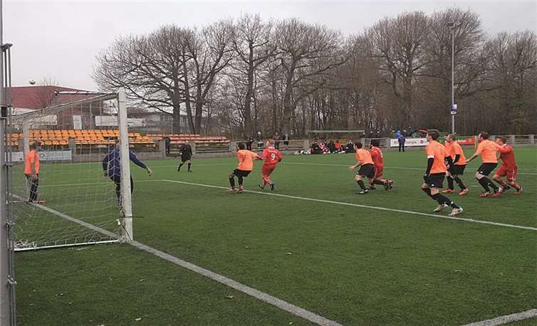 Nach einem Eckball für Wachtberg fiel das 1:0.privat