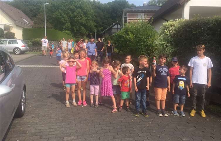 Nach einer Begrüßung durch den Vorsitzenden Faruk Kanoglu ging es auf „Schatzsuche“.privat