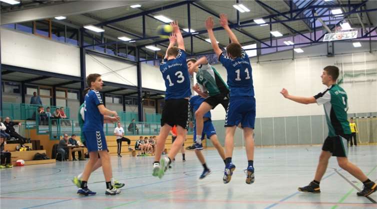 Nach einer nervösen Anfangsphase entwickelte sich im Spitzenspiel gegen die JSG Betzdorf / Wissen eine spannende Partie.privat