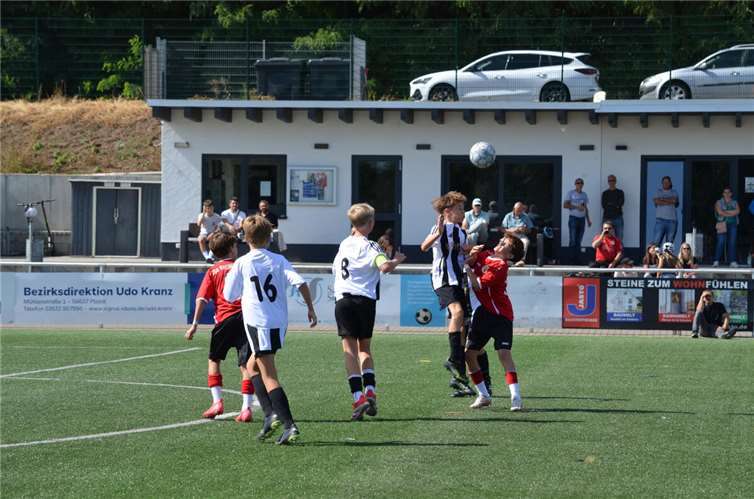 Nach einer völlig verkorksten ersten Hälfte reichte eine Leistungssteigerung im zweiten Spielabschnitt leider nicht mehr zum Punktgewinn. Foto: privat