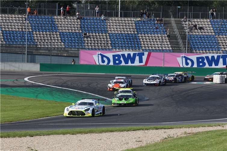 Nach einer zweimonatigen Rennpause standen am vergangenen Wochenende die Meisterschaftsläufe sieben und acht des ADAC GT Masters auf dem Lausitzring an.Foto: Manfred Muhr