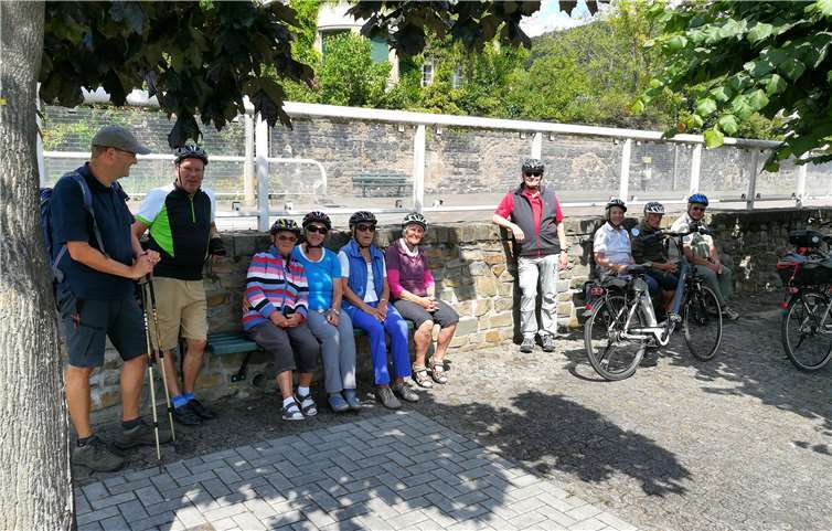 Nach einigen Kilometern machte die Radfahrgruppe eine Rast. Foto: privat