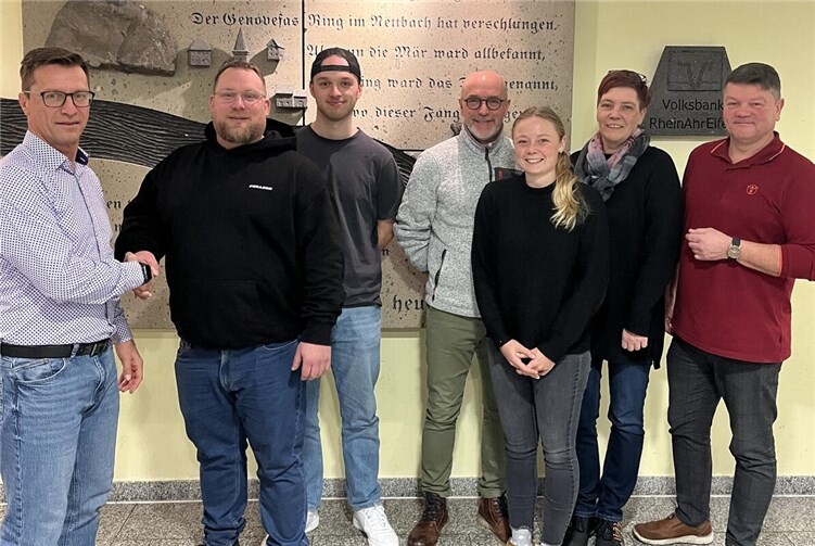 Nach insgesamt 13 Jahren als 1. und 2. Vorsitzender übergab Dieter Schäfer den Staffelstab an Dirk Ahrweiler.Foto: privat