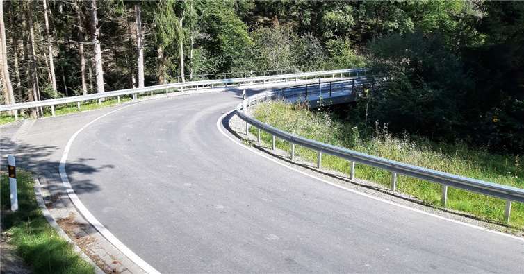 Nach insgesamt 9 Monaten Bauzeit wurde die neue Wirftbachbrücke fertiggestellt. Foto: LBM Cochem-Koblenz