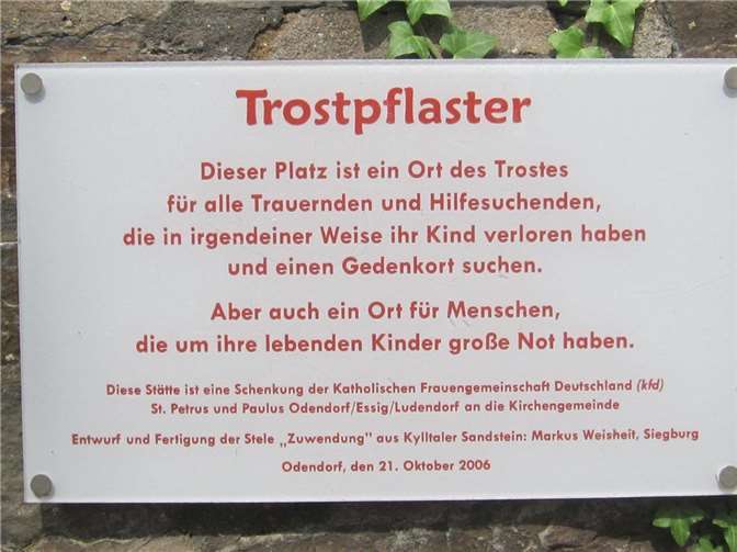 Nach sorgfältiger Überlegung einigte man sich auf den Namen „Trostpflaster“. Ein passender Name mit vielschichtiger Bedeutung.