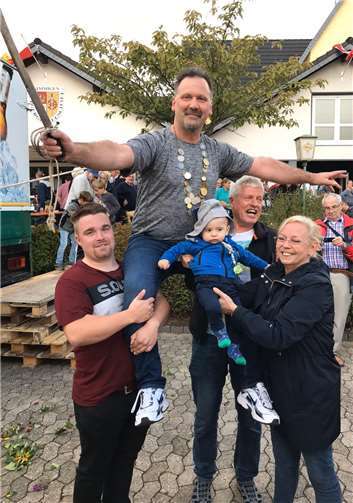 Nach spannendem Fünfkampf wurde Michael Weißbeck Hahnenkönig.