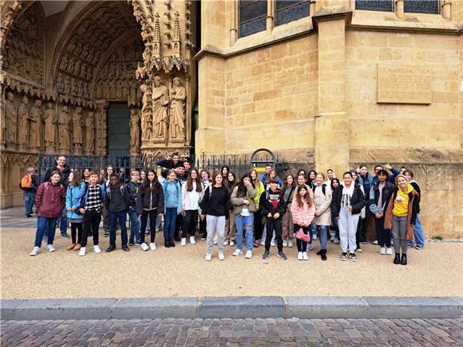 Nach zwei Jahren coronabedingter Pause fand in diesem Schuljahr wieder die traditionelle Frankreichfahrt statt. Fotos: privat