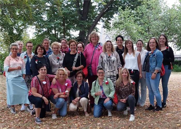 Nach zwei Jahren konnten die Stadtsoldatenfrauen, -freundinnen und die Nähgruppe wieder ein Manöver durchführen.  Foto: privat