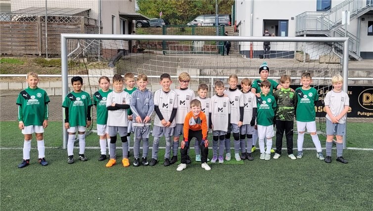 Sieg der JSG Nickenich/Eich/Kell E2/E3 beim Freundschaftsspiel in Plaidt Nachdem die E2 des FC Plaidt am 04.10.2025 zu Gast bei der JSG Nickenich/Eich/Kell E2/E3 in Nickenich war, fand am Samstag, 25.10.2025 ein weiteres Freundschaftsspiel der beiden Teams im Stadion am Pommerhof in Plaidt statt. Foto: privat