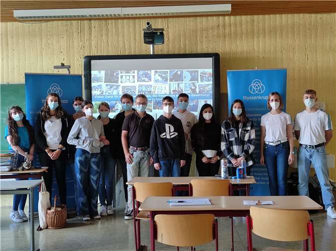 Nachdem im letzten Jahr auf viele Veranstaltungen verzichtet werden musste, konnten die SchülerInnen der St. Thomas Realschule plus endlich wieder frühzeitig erste Kontakte zu Betrieben knüpfen und perspektivisch Ideen für ihre berufliche Zukunft sammeln.Foto: privat