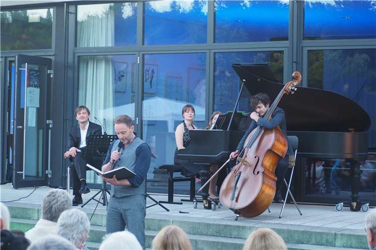 Nachtkonzert mit Lesung.  Fotos: Stommel Stiftung