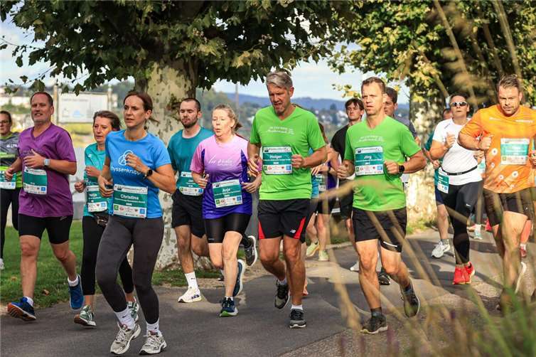 Nachwuchs, Profis und Teams sorgen für Highlights beim Firmenlauf in Andernach. Foto: Timo Martin