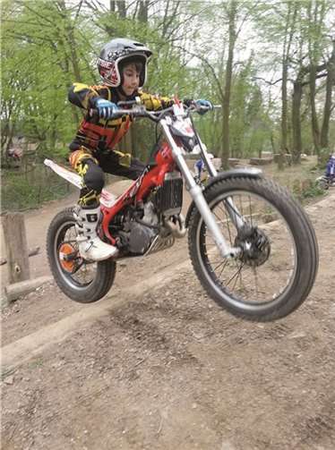 Nachwuchsfahrer Robin Thelen in Aktion. privat