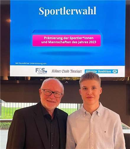 Nachwuchssportler des Jahres Mika Lohmar mit Josef Göttlicher, dem stolzen RSC-Vorsitzenden.