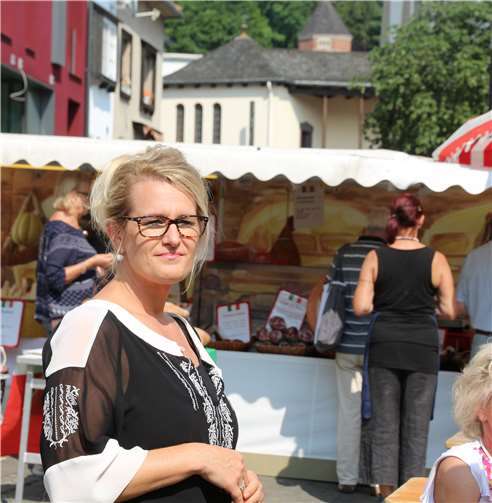 Nancy Parac-Braun vom Organisationsteam war mit demVerlauf des mediterranen Wochenmarktes sehr zufrieden.