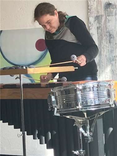 Natalia Grotenhuis steht für exzellente Klangkunst – nicht nur am Xylophone.