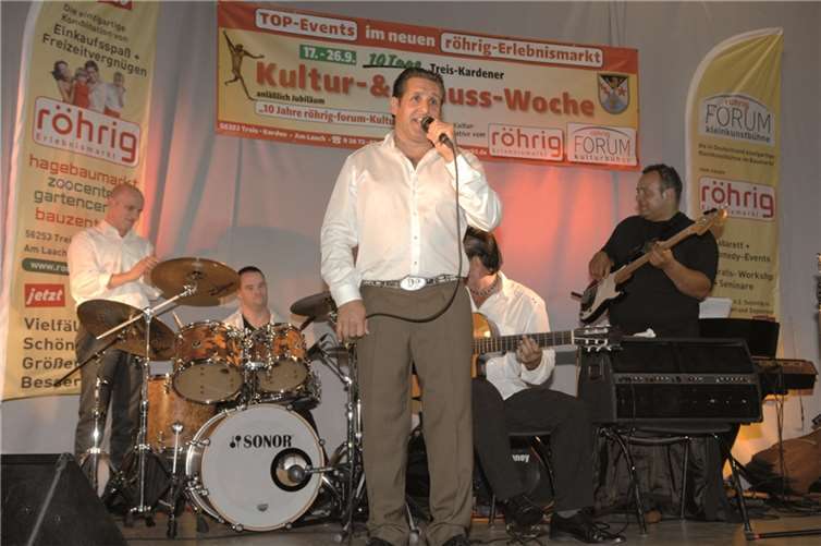 Neben Django Reinhardt und seiner Band werden noch weitere hochkarätige Musiker zu erleben sein.privat