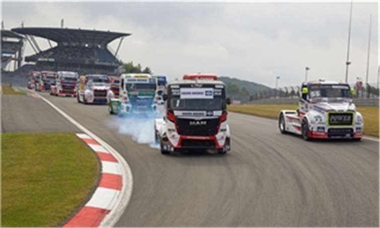 Neben dem Rennen der Trucks werden auch erstmalig die GT3-Fahrzeuge der Blancpain Sprint Series an den Start gehen. ADAC Mittelrhein e.V.