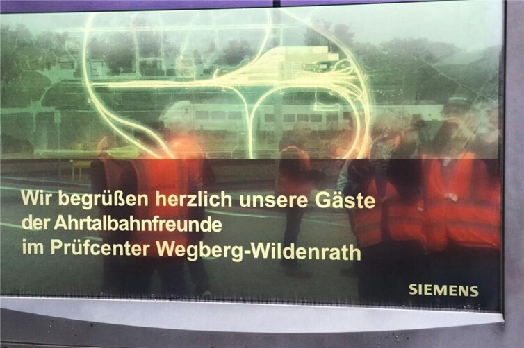 Nette Begrüßung der Ahrtalbahnfreunde