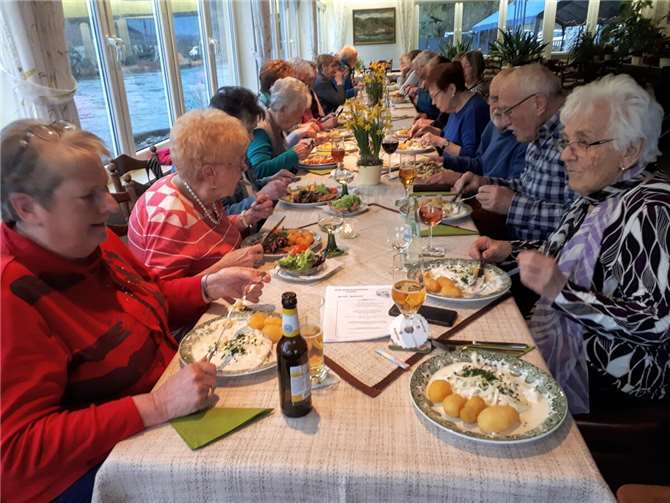Nette Gespräche sorgten für ein gemütliches Treffen. Foto: privat