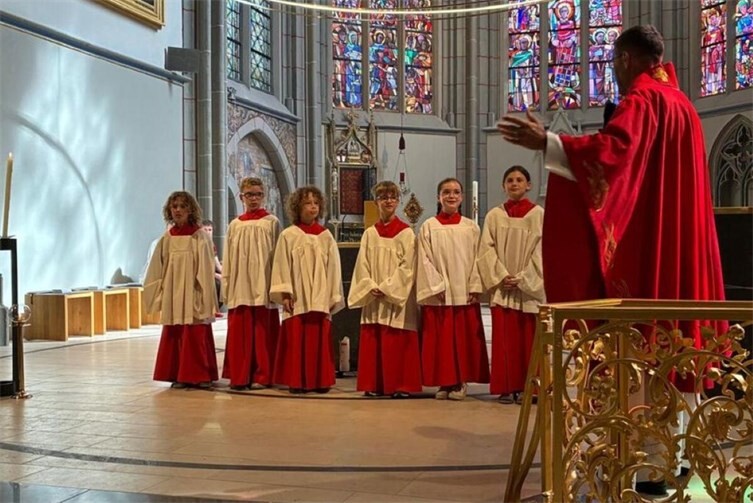 Neue Messdiener für St. Laurentius