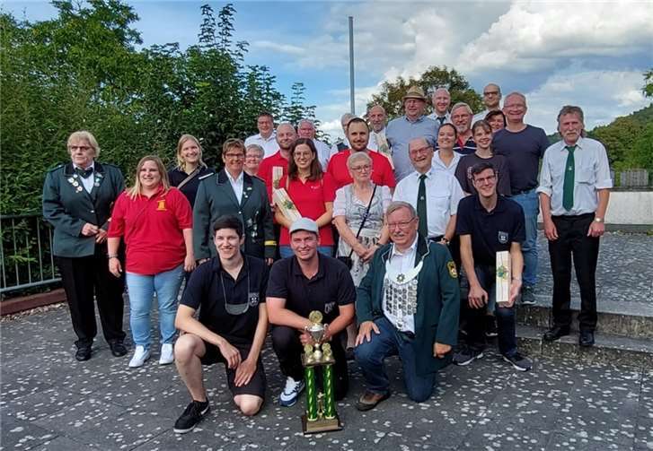 Neuer Schützenkönig wurde mit dem 50. „Jubiläumsschuß“ Bernhard Sommer. Foto: privat