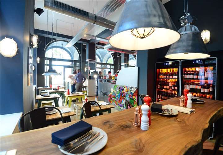 Neuer Style, hell und mit sympathischer Ausstrahlung kommt das neue Lokal daher.