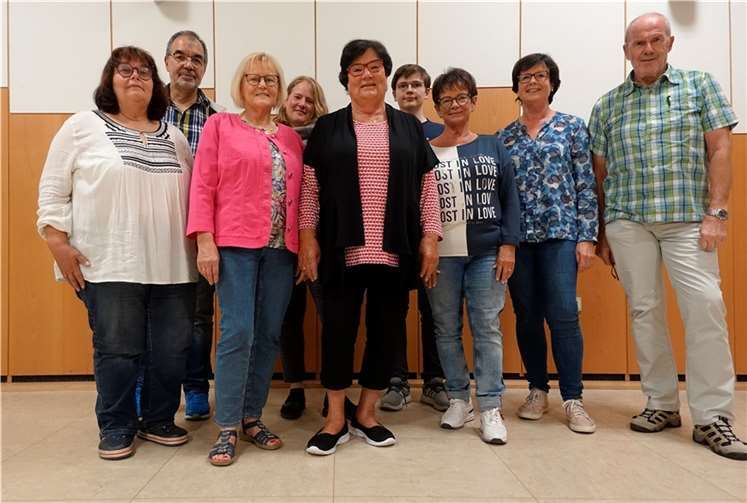 Neuer Vorstand beim GV Frohsinn Eich e.V. (von links nach rechts): Renate Zeller, Alfred Basten, Aloisia Ulmen, Kerstin Scheib, Hanne Brötz, Julian Klier, Barbara Boch, Gisela Anhalt und Günter Burger.Foto: privat