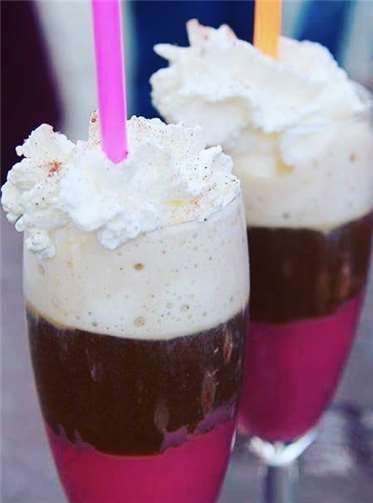 Neues Wintergetränk Tanke-Zündkerze. Quelle: Café zur Tanke