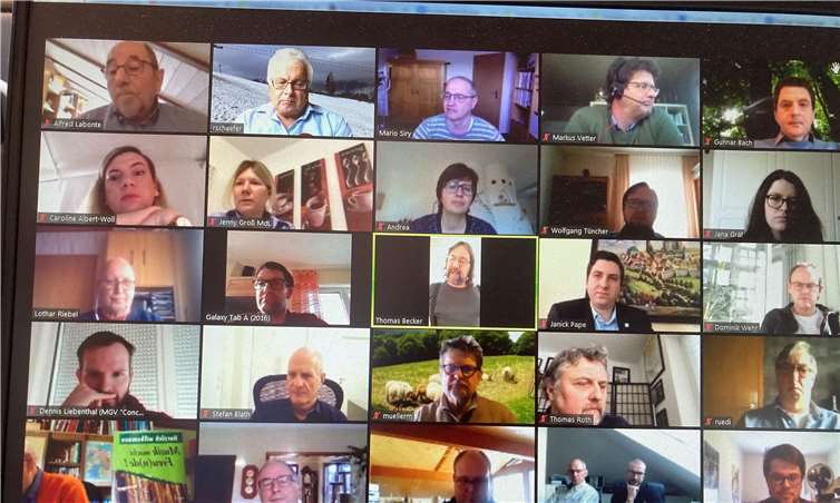 Neun Politiker stellten sich in einer Online-Konferenz den Fragen des Chorverbandes Westerwald. Foto: Raimund Schäfer