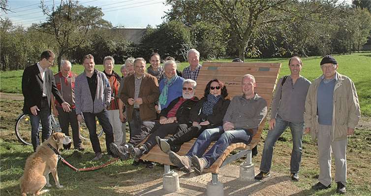 Neustes Projekt des Bürgerforums: neue Bänke für das Ahrufer. BL