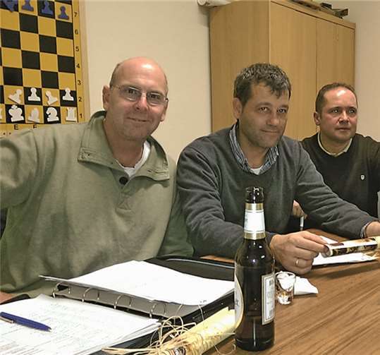 Neuwahlen bei den Alten Herren Oberbreisig.  Privat