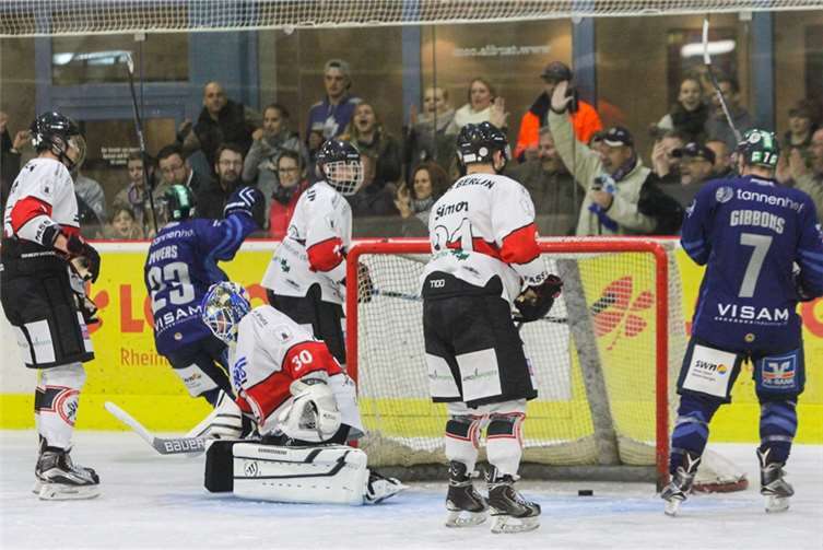 Neuwied vs FASS Berlin.fischkoppMedien