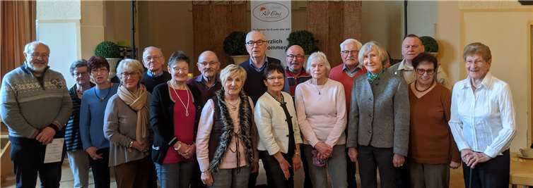 Nicht alle der geehrten Vielwanderer und emsigen Wanderführer waren bei der Jahreshauptversammlung zugegen, aber doch eine stattliche Anzahl. Fotos: Taunusklub Bad Ems